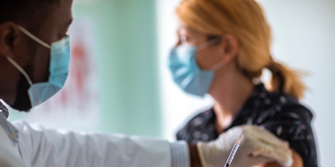 New Yorkers Eligible for 4 Hours Paid Leave to Get COVID-19 Vaccine Injection