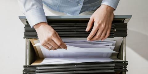 NY Employers: New Personnel File Law Effective November 8, 2026
